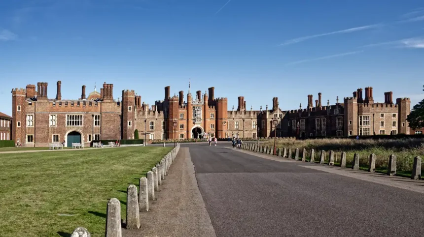Historic Landmarks in West London Heritage Guide 2026