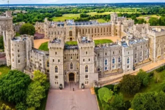 Top Day Trips to Windsor, Oxford, and Cotswolds from West London 2026